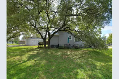 1605 Lancer Lane, Austin, TX 78733 - Photo 6