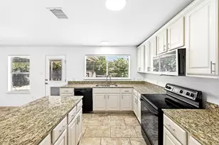19301 Sunken Creek Pass, Pflugerville, TX 78660 - Photo 10
