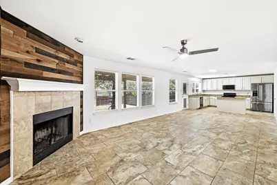19301 Sunken Creek Pass, Pflugerville, TX 78660 - Photo 4