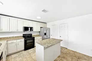 19301 Sunken Creek Pass, Pflugerville, TX 78660 - Photo 8
