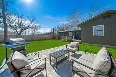 511 Olive Street, Fredericksburg, TX 78624 - Photo 26