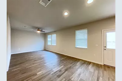 1602 Jacey Way, Austin, TX 78725 - Photo 4