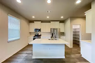 1602 Jacey Way, Austin, TX 78725 - Photo 4