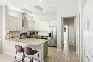 106 Waterlily Ln, Georgetown, TX 78633 - Photo 8