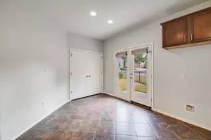 9837 Milla Cir, Austin, TX 78748 - Photo 8