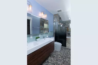1000 W Saint Johns Avenue, Austin, TX 78757 - Photo 22
