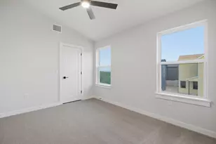 2708 Bristol Dr, Austin, TX 78723 - Photo 34