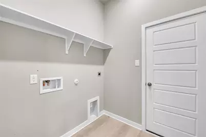 133 Walk Way Drive, Jarrell, TX 76537 - Photo 2