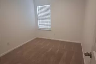 405 Riverdale Dr, Jarrell, TX 76537 - Photo 6