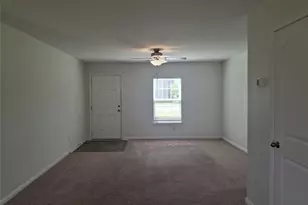 405 Riverdale Dr, Jarrell, TX 76537 - Photo 1