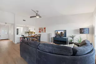 1101 Hollow Creek Dr, Austin, TX 78704 - Photo 10