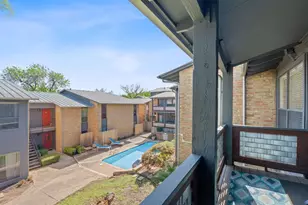 1101 Hollow Creek Dr, Austin, TX 78704 - Photo 2