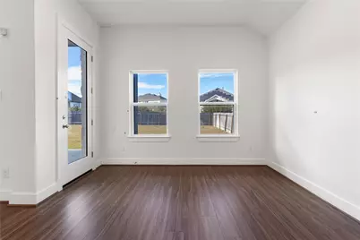 819 Great Lawn Bend, Liberty Hill, TX 78642 - Photo 10