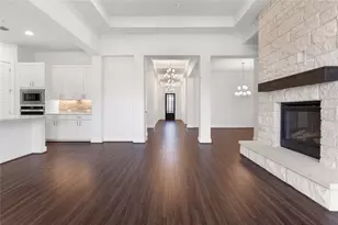 819 Great Lawn Bnd, Liberty Hill, TX 78642 - Photo 2