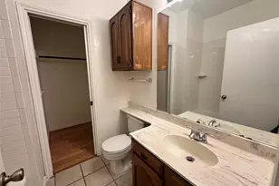 1906 Robbins Pl, Austin, TX 78705 - Photo 20