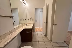 1906 Robbins Pl, Austin, TX 78705 - Photo 12