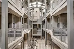 1906 Robbins Pl, Austin, TX 78705 - Photo 4