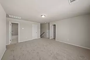 172 Wind Hl, Jarrell, TX 76537 - Photo 24