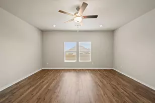 172 Wind Hl, Jarrell, TX 76537 - Photo 14