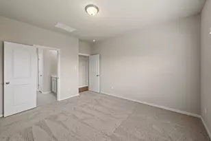 172 Wind Hl, Jarrell, TX 76537 - Photo 18