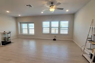 363 Witchhazel Way, San Marcos, TX 78666 - Photo 4