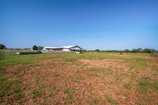 142 Zimmerhanzel Rd, Flatonia, TX 78941 - Photo 38