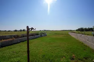 142 Zimmerhanzel Rd, Flatonia, TX 78941 - Photo 32