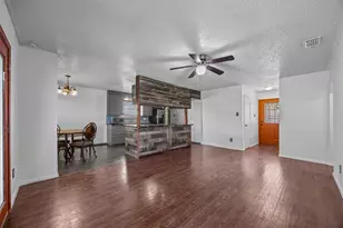 514 Yucca Dr, Round Rock, TX 78681 - Photo 4