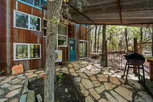 907 Deertrail Dr, San Marcos, TX 78666 - Photo 20