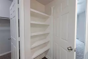 12215 Hunters Chase Dr, Austin, TX 78729 - Photo 12