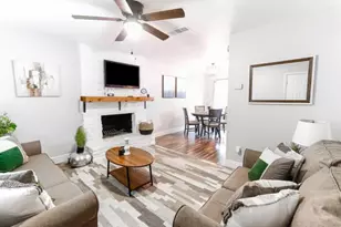 200 Laurel Dr, Round Rock, TX 78664 - Photo 2