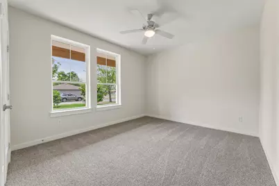 1412 Kent Street, Taylor, TX 76574 - Photo 8