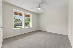 1412 Kent St, Taylor, TX 76574 - Photo 8