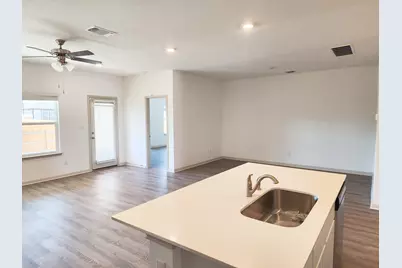 126 Fort Clark Springs Lane, Hutto, TX 78634 - Photo 4