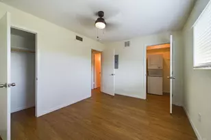 2207 Leon St, Austin, TX 78705 - Photo 10
