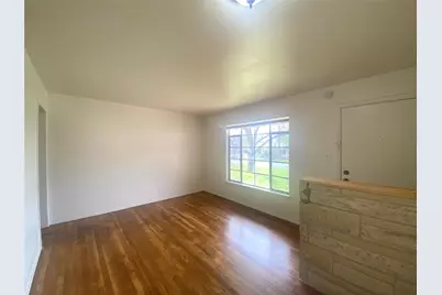 602 Hammack Drive, Austin, TX 78752 - Photo 6