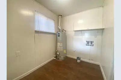 602 Hammack Drive, Austin, TX 78752 - Photo 22