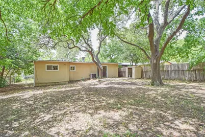 602 Hammack Drive, Austin, TX 78752 - Photo 4