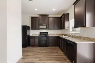 19912 Woodrow Wilson St, Manor, TX 78653 - Photo 6