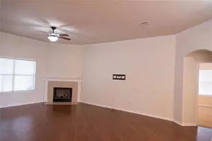 808 NW Broken Trace Ct, Round Rock, TX 78665 - Photo 2