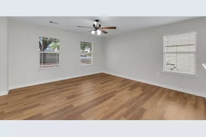 11617 Briarcreek Loop, Manor, TX 78653 - Photo 6