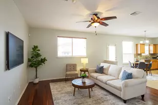 13504 Richard Nixon St, Manor, TX 78653 - Photo 4