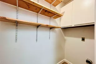 8913 Schick Rd, Austin, TX 78729 - Photo 10