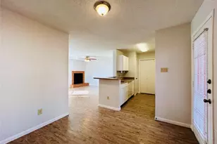 8913 Schick Rd, Austin, TX 78729 - Photo 6