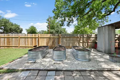 1217 Fairground Street, Taylor, TX 76574 - Photo 34