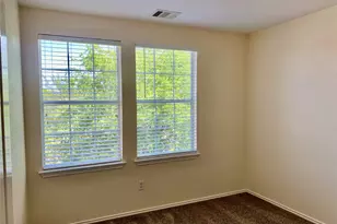 1613 Tea Leaf Dr, Pflugerville, TX 78660 - Photo 8