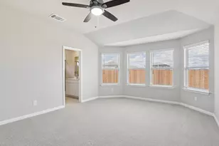 704 Timbo Dr, Jarrell, TX 76537 - Photo 10