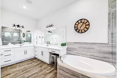134 Staked Plains Lane, Dripping Springs, TX 78620 - Photo 16