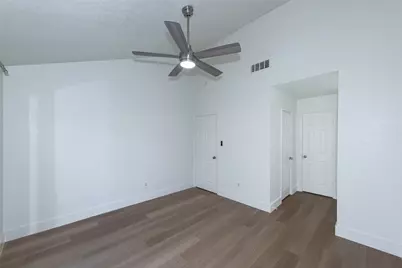 2704 Catalina Drive #B, Austin, TX 78741 - Photo 18