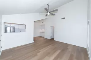 2704 Catalina Dr, Austin, TX 78741 - Photo 30